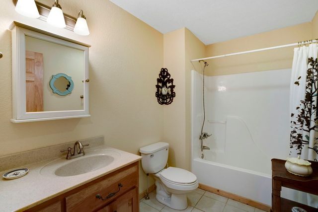 311 Vineyard Creek Way, Murphy, NC 28906