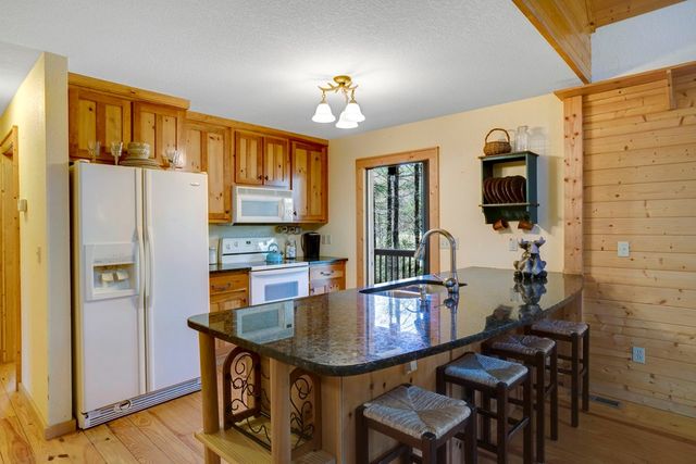 311 Vineyard Creek Way, Murphy, NC 28906