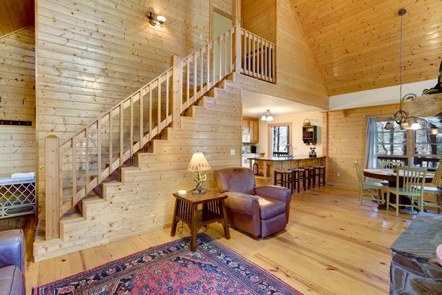 311 Vineyard Creek Way, Murphy, NC 28906