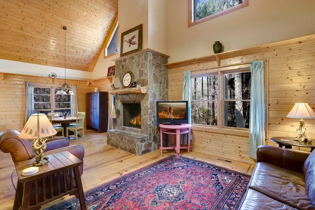 311 Vineyard Creek Way, Murphy, NC 28906