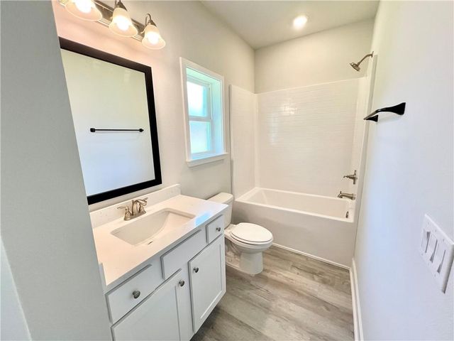 4031 Leighton Place Drive, Mobile, AL 36693