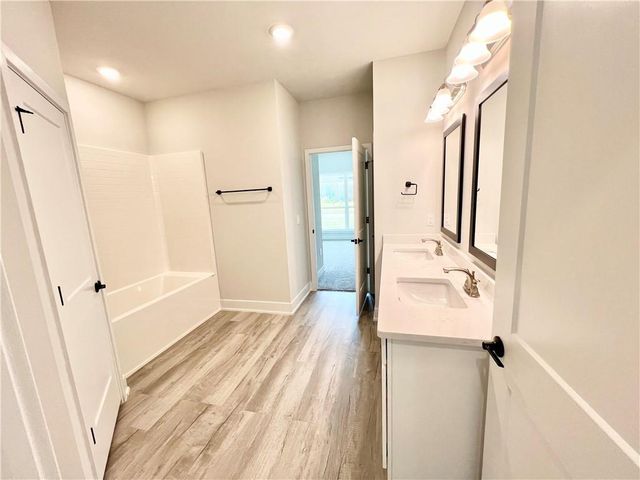 4031 Leighton Place Drive, Mobile, AL 36693