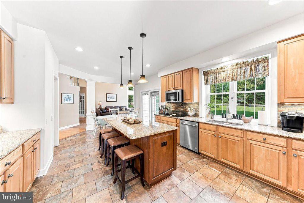 39 MAPLE LN, GLEN MILLS, PA 19342 — photo 4