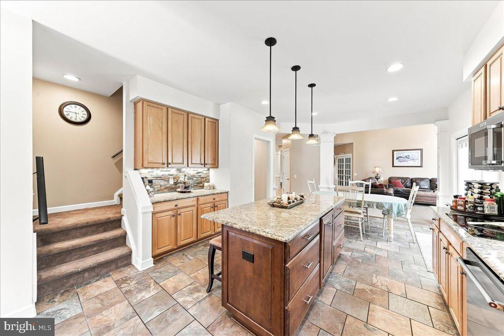 39 MAPLE LN, GLEN MILLS, PA 19342 — photo 5