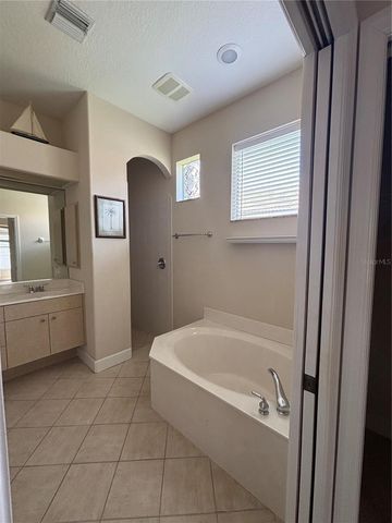 132 AMORA AVENUE, Venice, FL 34285