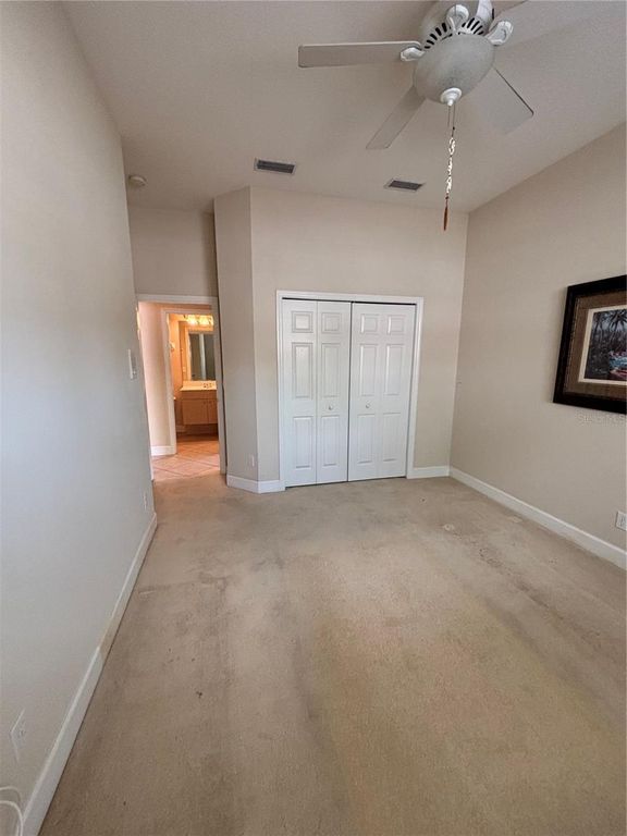 Image 25 of property listing at 132 AMORA AVENUE, Venice, FL 34285