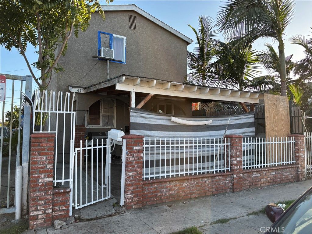 442 E 111th Place, Los Angeles, CA 90061