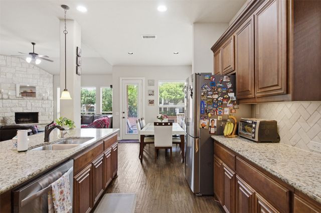 2304 Lynbridge Circle, Plano, TX 75025