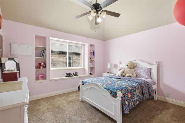 2304 Lynbridge Circle, Plano, TX 75025