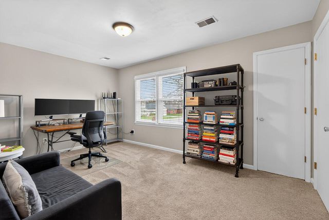 1700 Brook Park Drive, Lexington, KY 40515