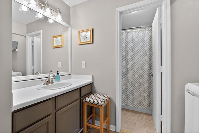 1700 Brook Park Drive, Lexington, KY 40515