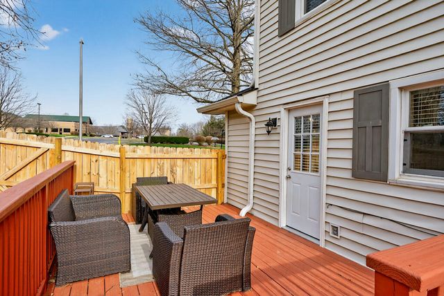 1700 Brook Park Drive, Lexington, KY 40515