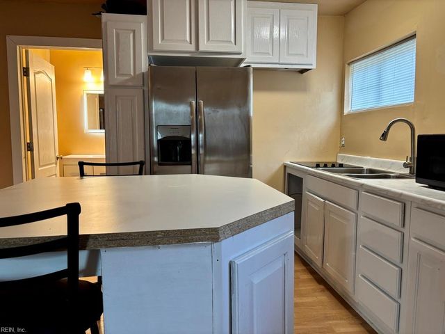3813 High ST, Portsmouth, VA 23707