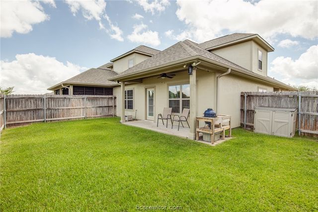 1629 Buena Vista, College Station, TX 77845