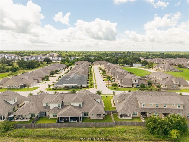 1629 Buena Vista, College Station, TX 77845