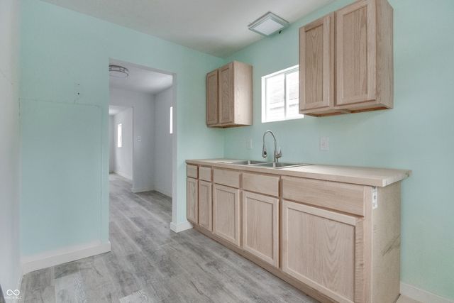 734 N Arnolda Avenue, Indianapolis, IN 46222