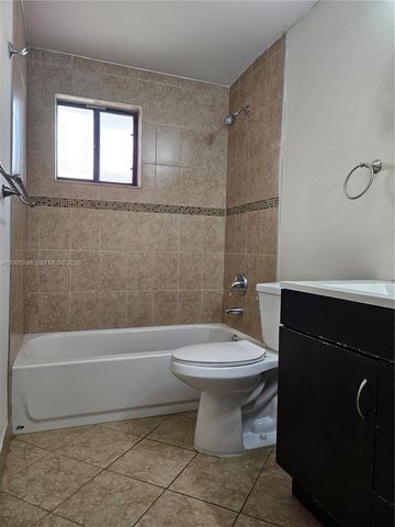 8005 SW 107th Ave 305, Miami, FL 33173