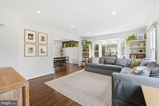 10172 YORKTOWN WAY, Great Falls, VA 22066