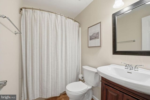 10172 YORKTOWN WAY, Great Falls, VA 22066