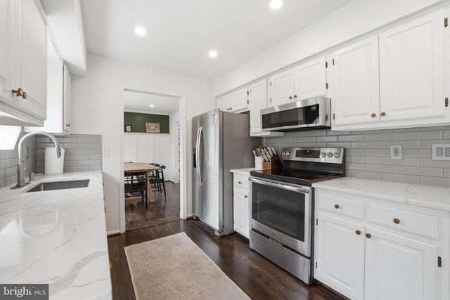 10172 YORKTOWN WAY, Great Falls, VA 22066