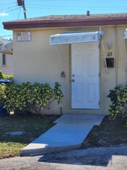 65 34th Street A, Riviera Beach, FL 33404