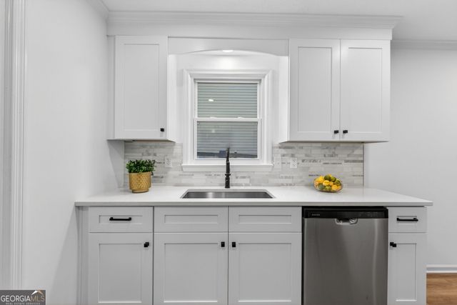 7281 Fernwood Drive, Riverdale, GA 30296