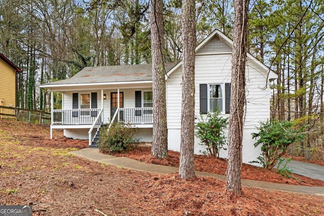 7281 Fernwood Drive, Riverdale, GA 30296