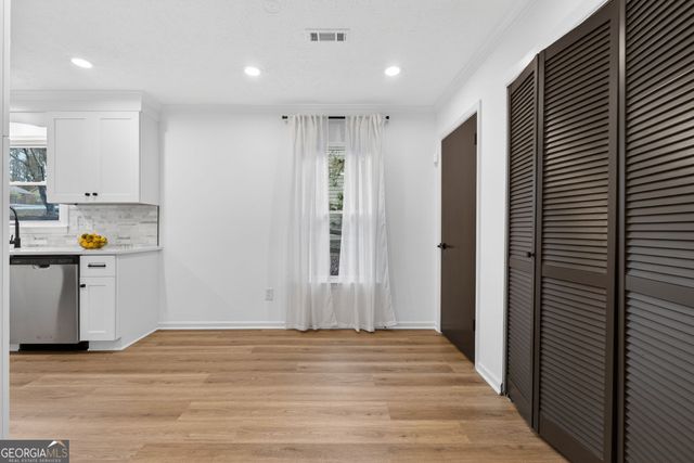 7281 Fernwood Drive, Riverdale, GA 30296