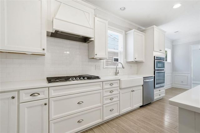 227 Windsor Park Drive, Woodstock, GA 30188