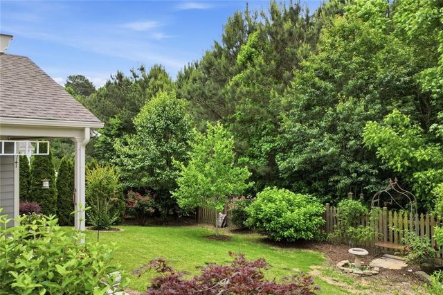 227 Windsor Park Drive, Woodstock, GA 30188