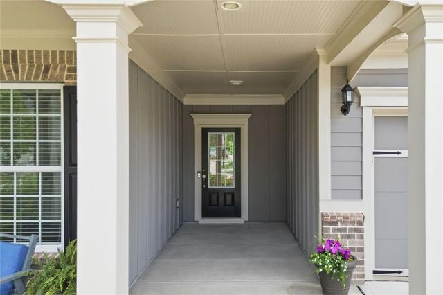 227 Windsor Park Drive, Woodstock, GA 30188