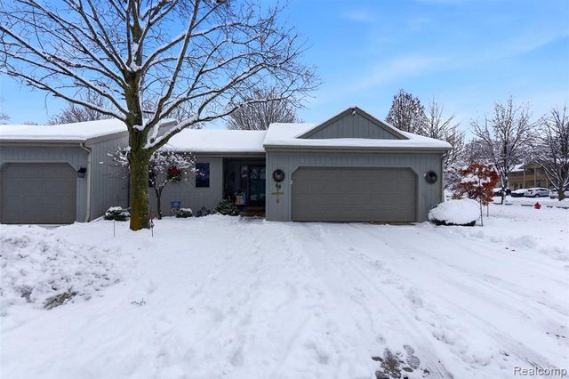 68 Pine Grove Drive, Frankenmuth, MI 48734