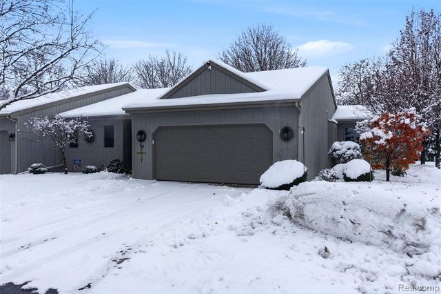 68 Pine Grove Drive, Frankenmuth, MI 48734