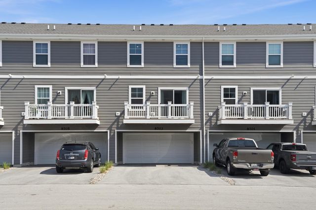 8703 Orchid Drive, St. John, IN 46373