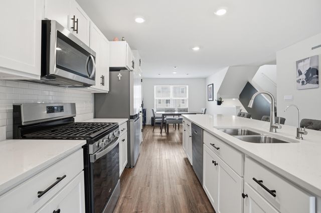 8703 Orchid Drive, St. John, IN 46373