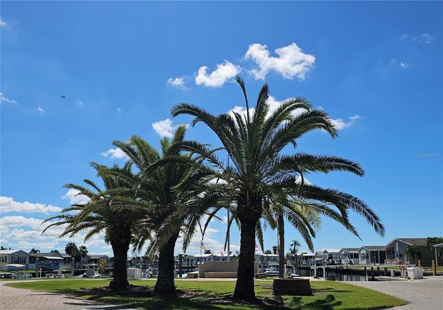 65 WINDMILL BLVD BOULEVARD, Punta Gorda, FL 33950