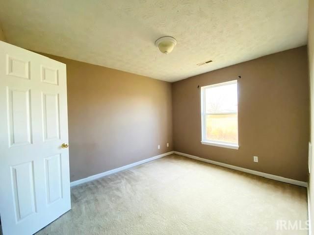 615 W Ninth Street, Grandview, IN 47615