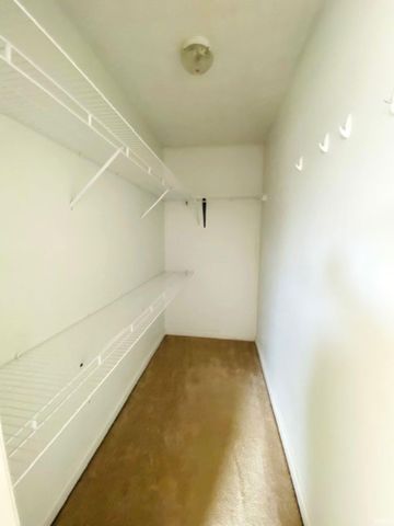 615 W Ninth Street, Grandview, IN 47615