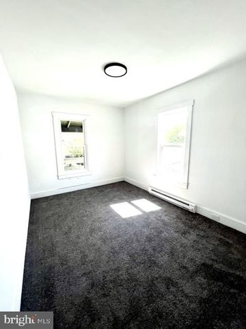 723 S WAYNE ST, Lewistown, PA 17044