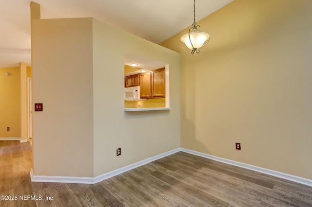 3476 RAYMUR VILLA Drive, Jacksonville, FL 32277