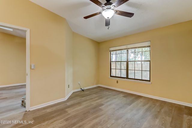 3476 RAYMUR VILLA Drive, Jacksonville, FL 32277