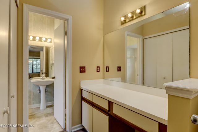 3476 RAYMUR VILLA Drive, Jacksonville, FL 32277