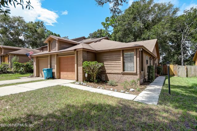 3476 RAYMUR VILLA Drive, Jacksonville, FL 32277