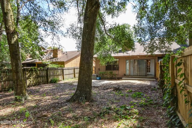 3476 RAYMUR VILLA Drive, Jacksonville, FL 32277