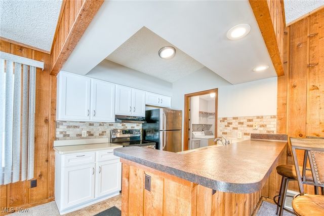 6218 Center Street, Mentor, OH 44060