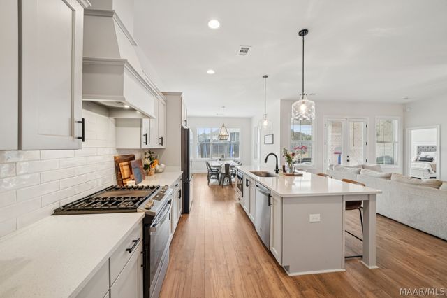 9355 Crescent Lodge Circle, Pike Road, AL 36064