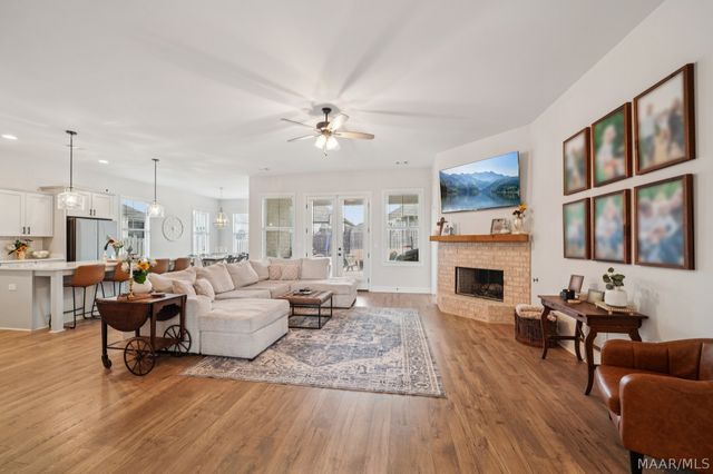 9355 Crescent Lodge Circle, Pike Road, AL 36064