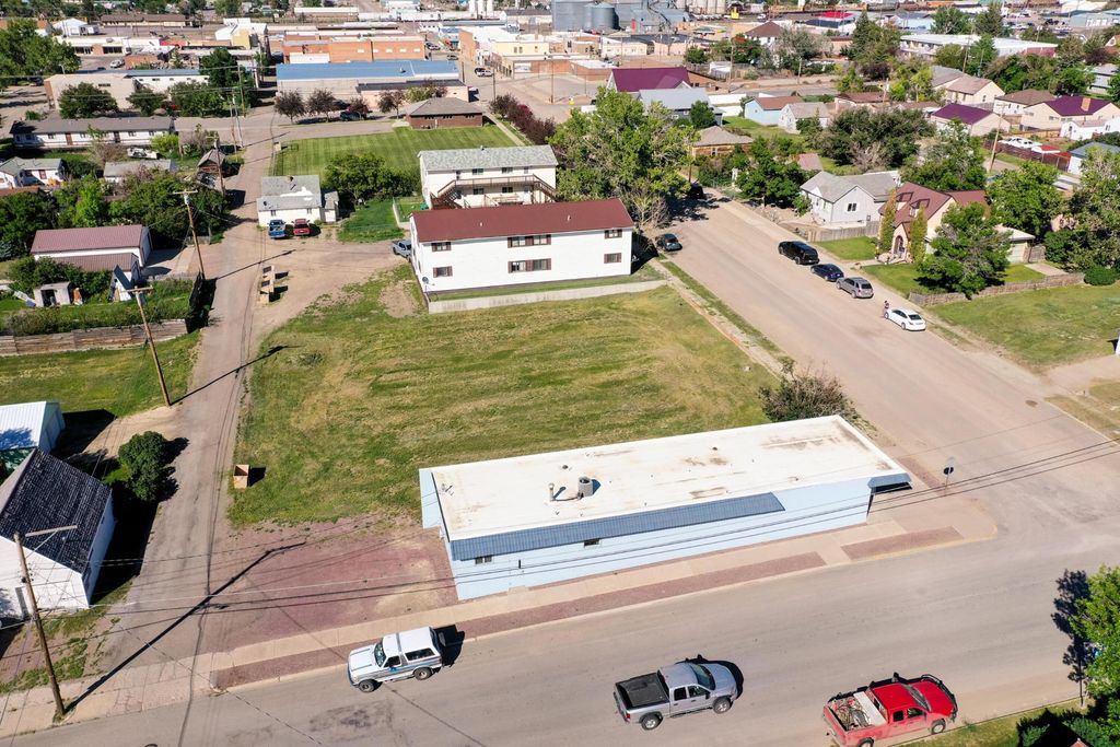 138 S Central Avenue, Cut Bank, MT 59427 photo 6