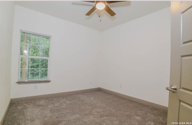 222 E Lindbergh, Universal City, TX 78148
