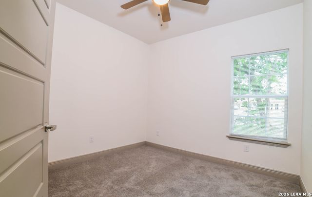 222 E Lindbergh, Universal City, TX 78148